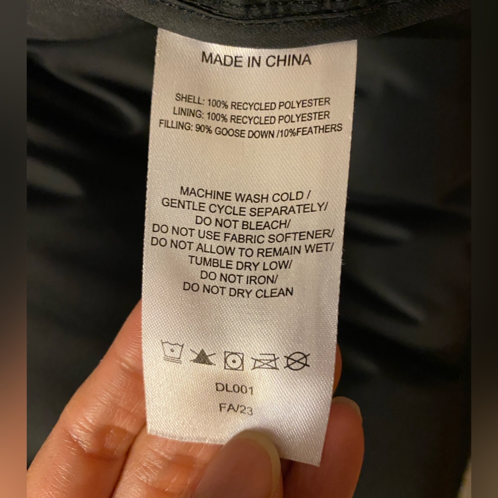 Like New Quince Responsible Down Puffer Women’s XL - Picture 10 of 12